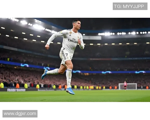 足球明星在球场的自拍时刻展现激情与风采的精彩瞬间